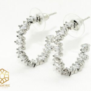 Aretes color blanco cobre y zirconia